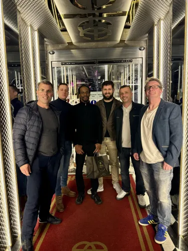 The Anglia Decor team - Steve, Joe, Courtney, Will, Alan and Jason