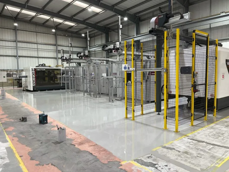 British Gaskets Sudbury, 1,000m² Industrial Resin Floor & Walkways, Industrial Flooring project by Anglia Decor