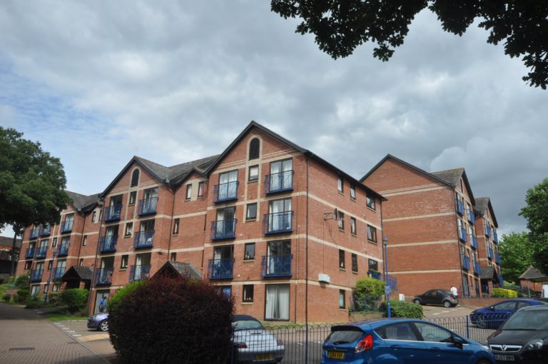 Claremont Heights Colchester, External Decoration of 173 Flats, Industrial Painting case study by Anglia Decor