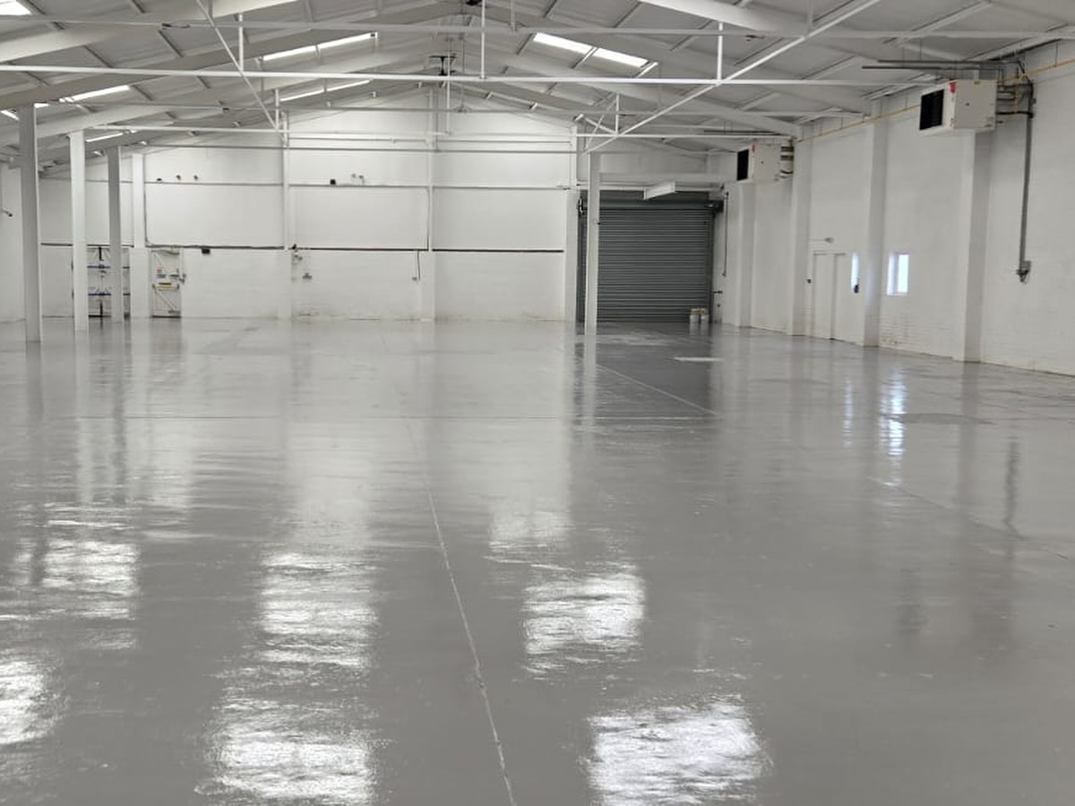 Two-layer epoxy coating detail