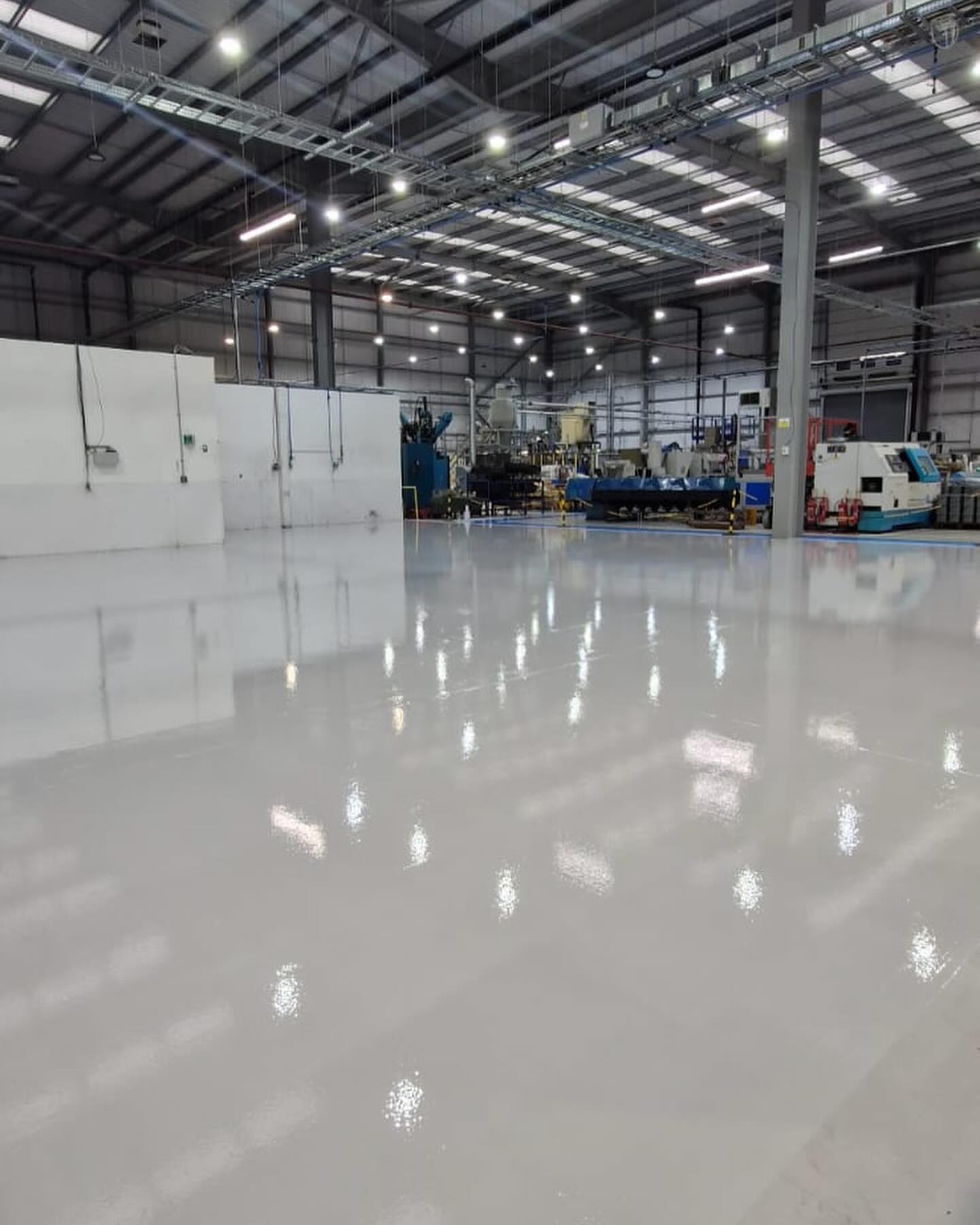 Completed epoxy floor in warehouse
