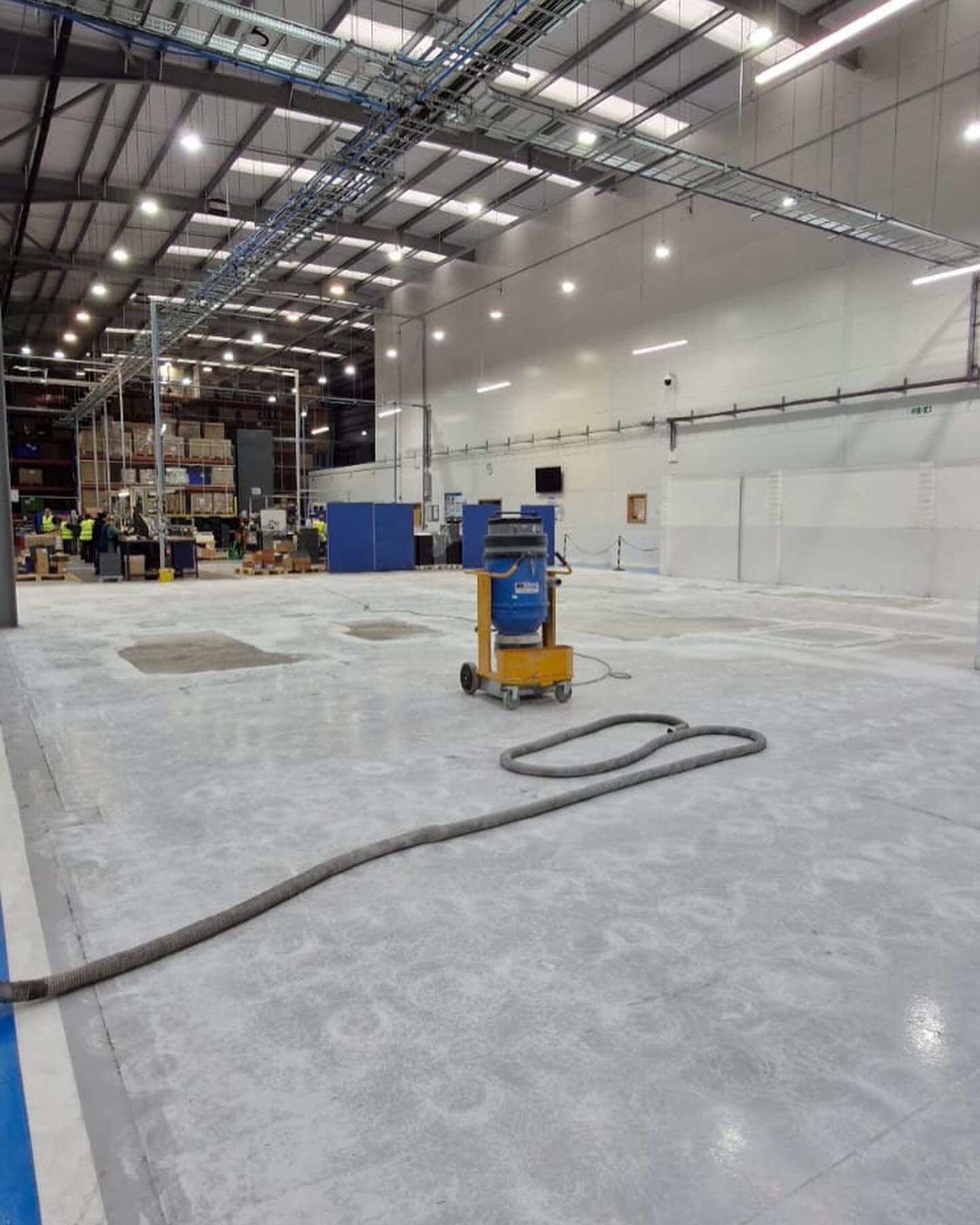 Epoxy floor installation process