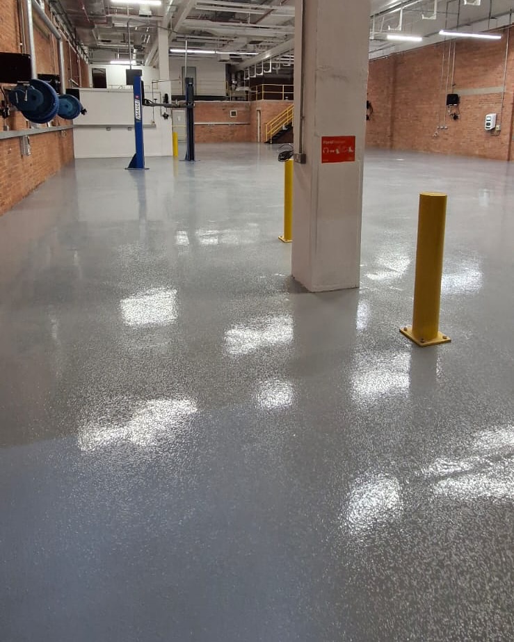 Automotive workshop with resin flooring