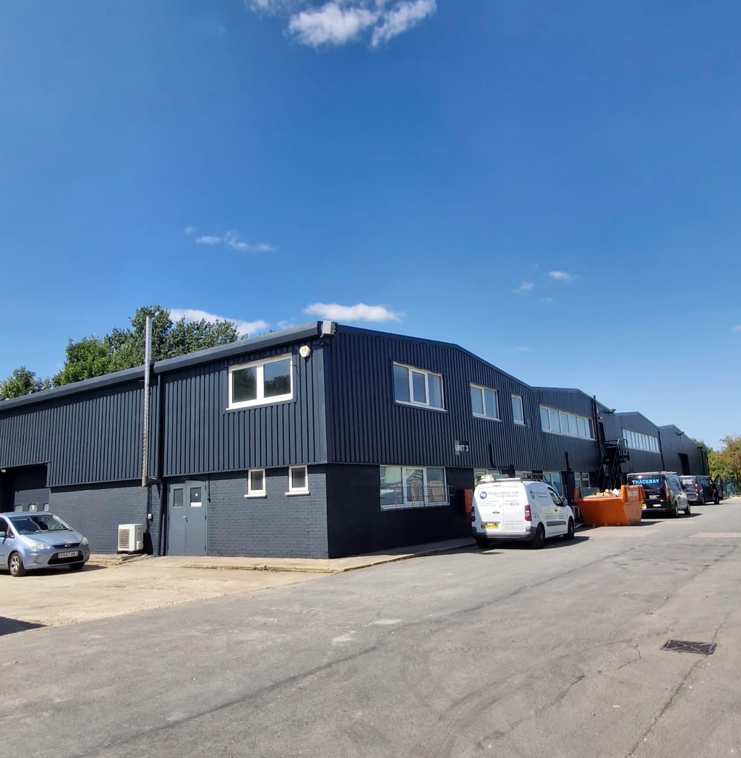 Dark wall cladding installation